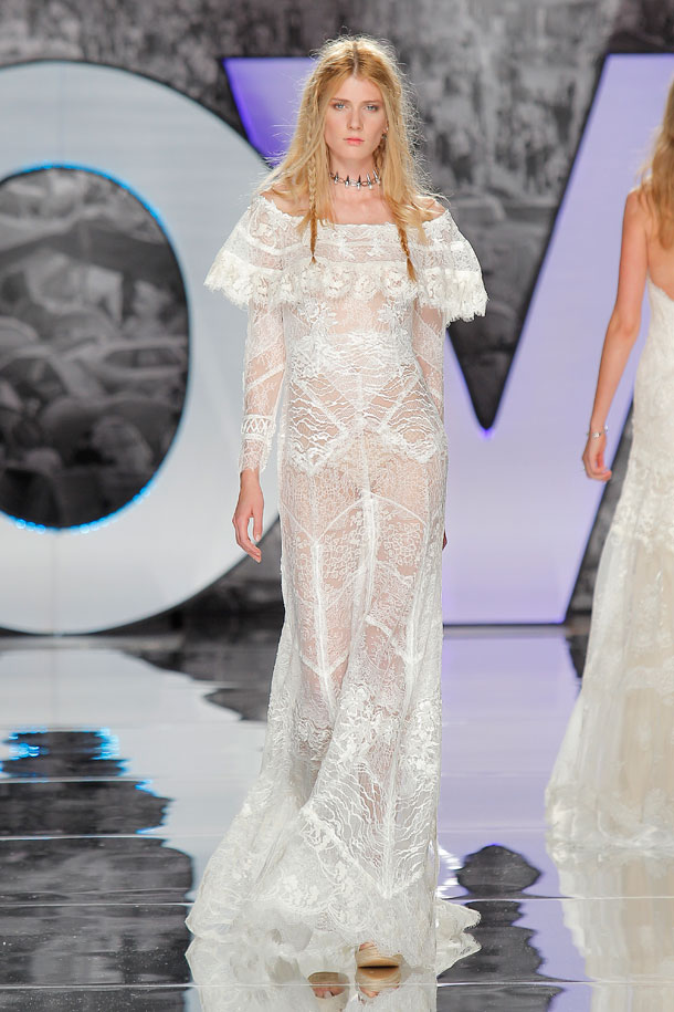 ilovebrides.pt Yolan Cris 2018 Barcelona Bridal Fashion Week 2017